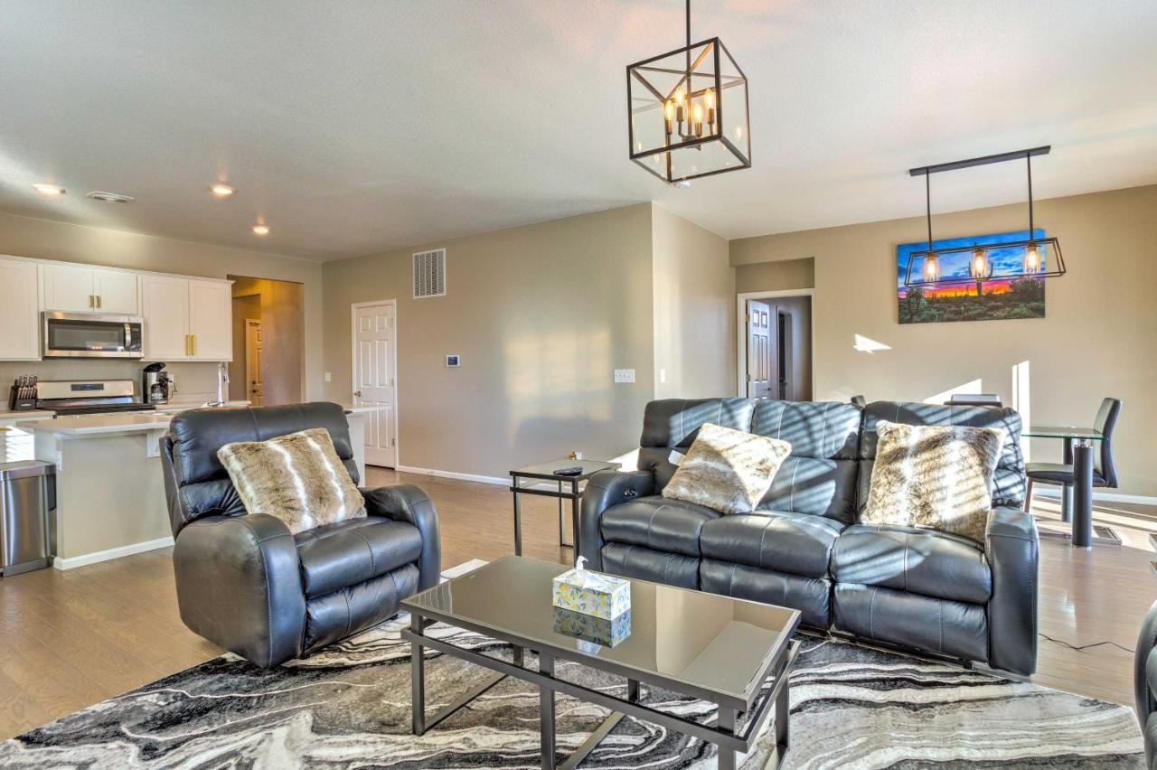 Spacious Aurora House With Yard About 10 Mi To Dia! المظهر الخارجي الصورة