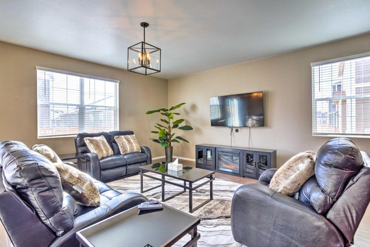 Spacious Aurora House With Yard About 10 Mi To Dia! المظهر الخارجي الصورة
