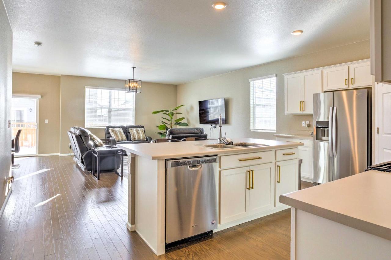 Spacious Aurora House With Yard About 10 Mi To Dia! المظهر الخارجي الصورة